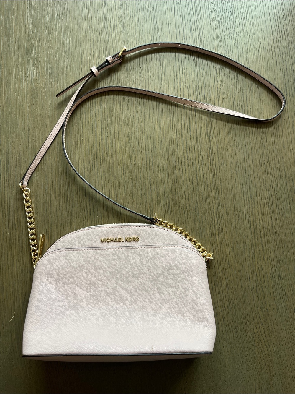 Michael Kors Jet Set Travel Dome Crossbody in Blossom Pink